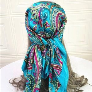 Paisley print fashion scarf
